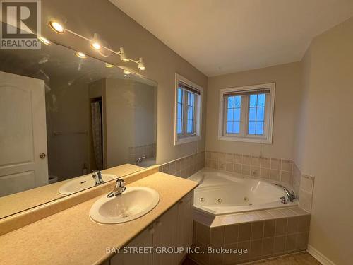 79 Ian Drive, Georgina, ON - Indoor Photo Showing Bathroom