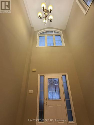 79 Ian Drive, Georgina, ON - Indoor Photo Showing Other Room