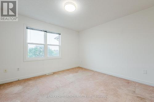 111 Pond Drive, Markham, ON - Indoor Photo Showing Other Room
