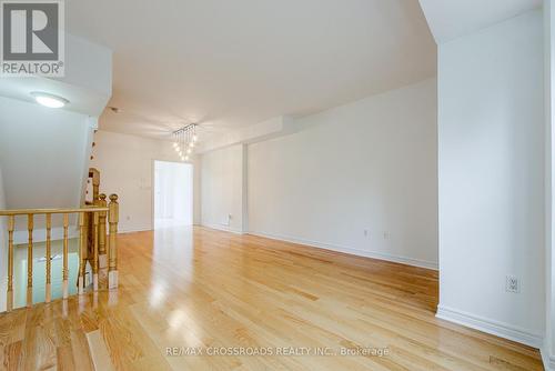 111 Pond Drive, Markham, ON - Indoor Photo Showing Other Room