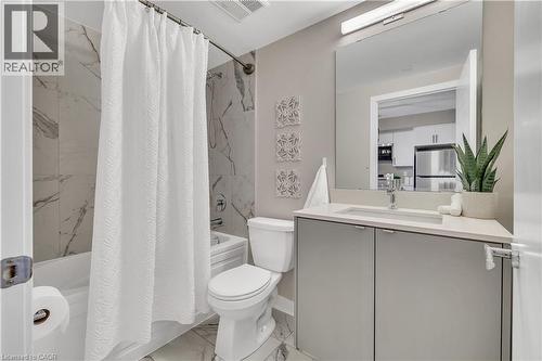 3210 Dakota Common Unit# A614, Burlington, ON - Indoor Photo Showing Bathroom