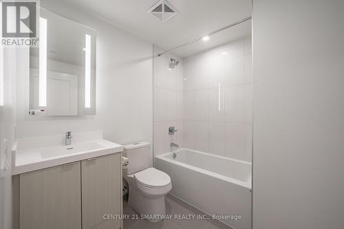 1115 - 60 Central Park Roadway, Toronto, ON - Indoor Photo Showing Bathroom