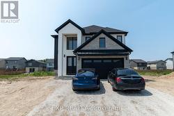 266 HESSELMAN CRESCENT  London South, ON N6M 0K3