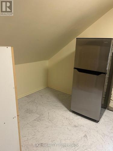 263 Dundas Street E, Toronto, ON - Indoor Photo Showing Other Room