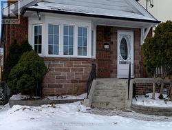 226 DONLANDS AVENUE  Toronto, ON M4J 3R2