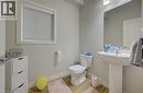 33 Second Avenue Unit# A, Kitchener, ON  - Indoor Photo Showing Bathroom 