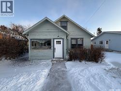111 5th AVENUE E  Kindersley, SK S0L 1S0