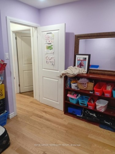39 Earlton Road, Toronto, ON - Indoor Photo Showing Other Room