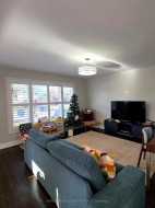 621 Wychwood Street  Oshawa, ON L1G 2T4