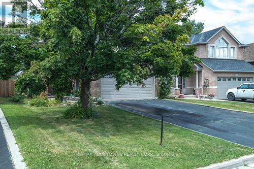 14 Sable Drive, Hamilton, ON - Outdoor