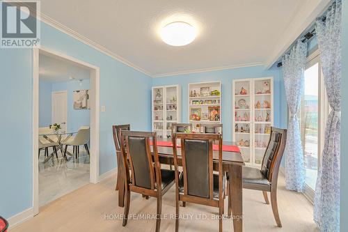 7517 Lully Court, Mississauga, ON - Indoor Photo Showing Dining Room
