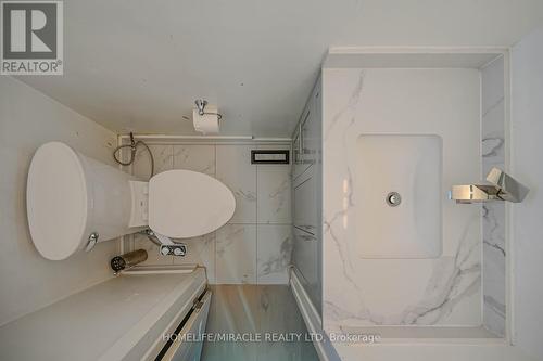 7517 Lully Court, Mississauga, ON - Indoor