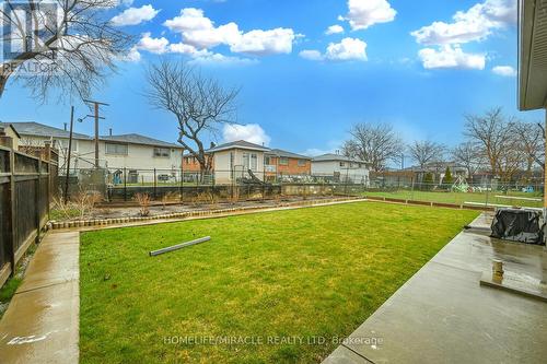 7517 Lully Court, Mississauga, ON - Outdoor