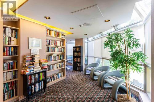 1206 - 330 Rathburn Road W, Mississauga, ON - Indoor