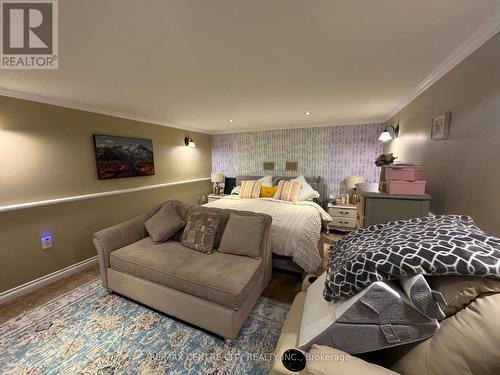 1462 Glengarry Avenue, London North (North H), ON - Indoor Photo Showing Bedroom
