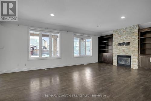 2601 Tucker Court, London North (North I), ON - Indoor Photo Showing Other Room With Fireplace