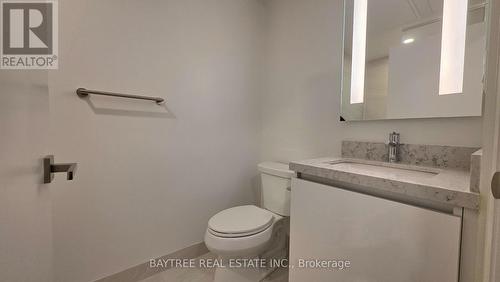 1205 - 2 Erskine Road, Mississauga, ON - Indoor Photo Showing Bathroom