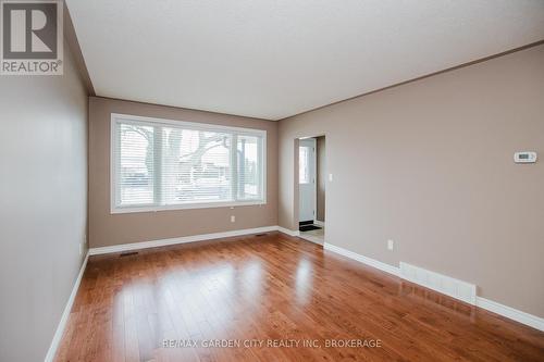 62 Loyalist Drive, Hamilton (Corman), ON - Indoor Photo Showing Other Room
