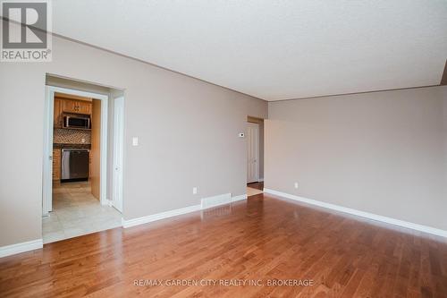 62 Loyalist Drive, Hamilton (Corman), ON - Indoor Photo Showing Other Room