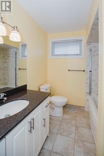 62 Loyalist Drive, Hamilton (Corman), ON - Indoor Photo Showing Bathroom