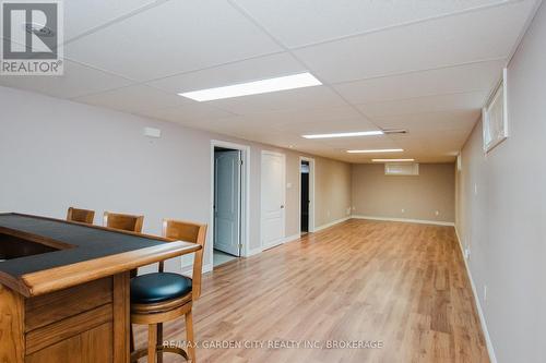 62 Loyalist Drive, Hamilton (Corman), ON - Indoor