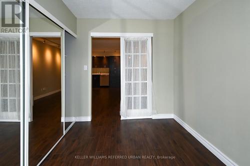 1922 - 25 The Esplanade, Toronto, ON - Indoor Photo Showing Other Room