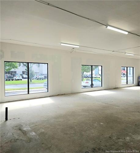 837 Prospect St, Fredericton, NB 