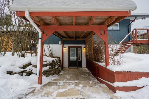 Hall d'entrée/Vestibule - 147 Ch. De La Vallée, Sutton, QC - Outdoor