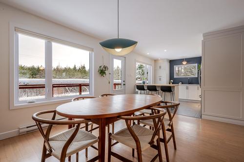 Vue d'ensemble - 147 Ch. De La Vallée, Sutton, QC - Indoor Photo Showing Dining Room