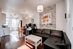 2344 Av. Bourbonnière  Montréal (Mercier/Hochelaga-Maisonneuve), QC H1W 3P3