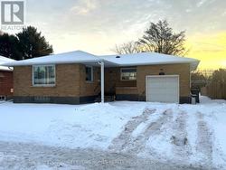 336 KINGSWAY AVENUE  Thunder Bay, ON P7E 2A5