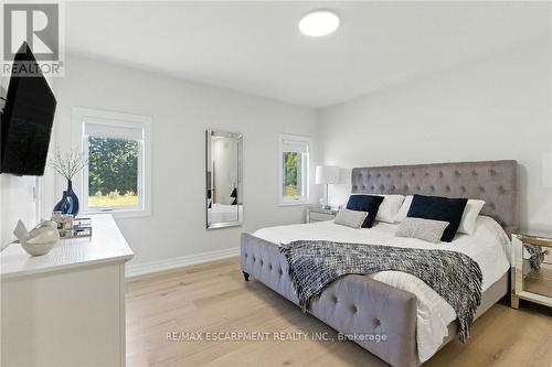 270 Charles Street, Norfolk, ON - Indoor Photo Showing Bedroom