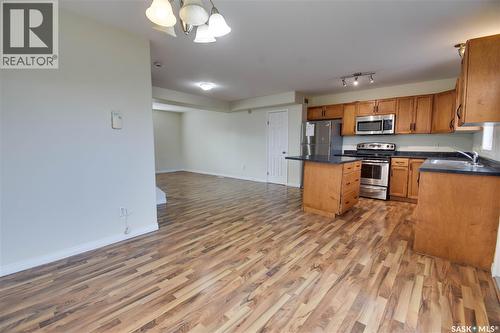 120 115Th Street W, Saskatoon, SK - Indoor Photo Showing Kitchen