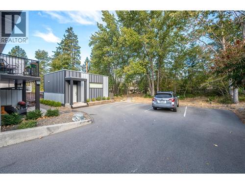 166 Mcpherson Crescent, Penticton, BC - Outdoor