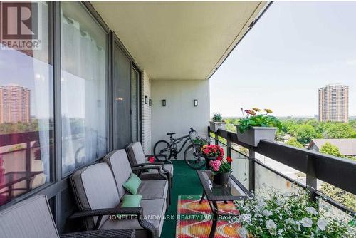 # 1402 - 177 Linus Road, Toronto, ON - Outdoor With Balcony With Exterior