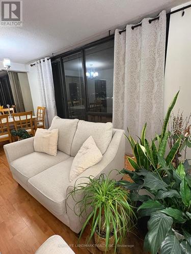 # 1402 - 177 Linus Road, Toronto, ON - Indoor Photo Showing Living Room