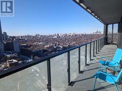 2502 - 575 BLOOR STREET E  Toronto, ON M4W 0B2