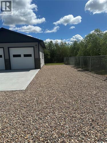 502 508 Railway Avenue E, Maidstone, SK - Outdoor
