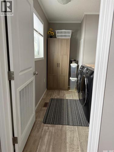 502 508 Railway Avenue E, Maidstone, SK - Indoor Photo Showing Laundry Room