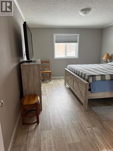 502 508 Railway Avenue E, Maidstone, SK - Indoor Photo Showing Bedroom