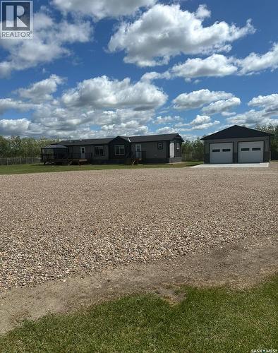 502 508 Railway Avenue E, Maidstone, SK - Outdoor