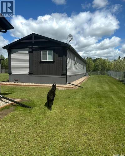 502 508 Railway Avenue E, Maidstone, SK - Outdoor