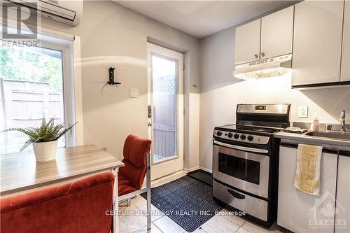 277 St Patrick Street, Ottawa, ON - Indoor Photo Showing Kitchen
