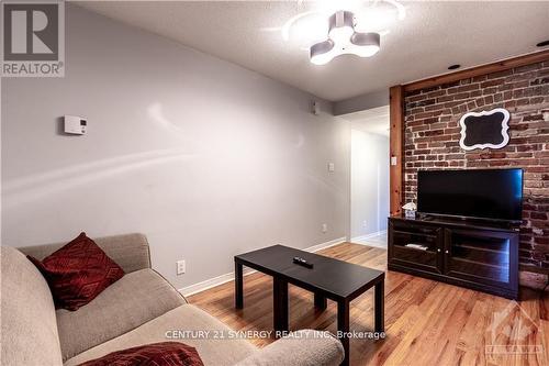 277 St Patrick Street, Ottawa, ON - Indoor