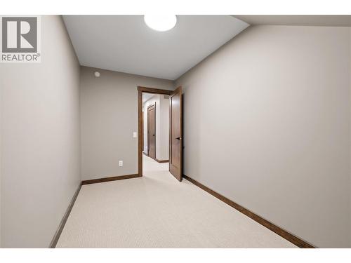 255 Feathertop Way Unit# 88, Big White, BC - Indoor Photo Showing Other Room