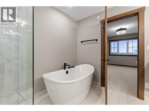 255 Feathertop Way Unit# 88, Big White, BC - Indoor Photo Showing Bathroom