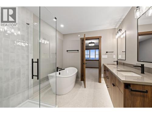 255 Feathertop Way Unit# 88, Big White, BC - Indoor Photo Showing Bathroom