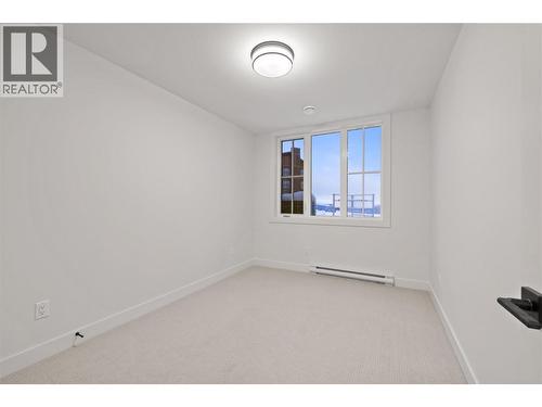 Suite - 255 Feathertop Way Unit# 88, Big White, BC - Indoor Photo Showing Other Room