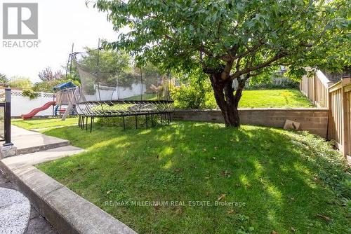 Lower - 99 Willis Road, Vaughan, ON - Outdoor