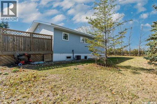 901 Connaught Avenue, Limerick, SK - Outdoor